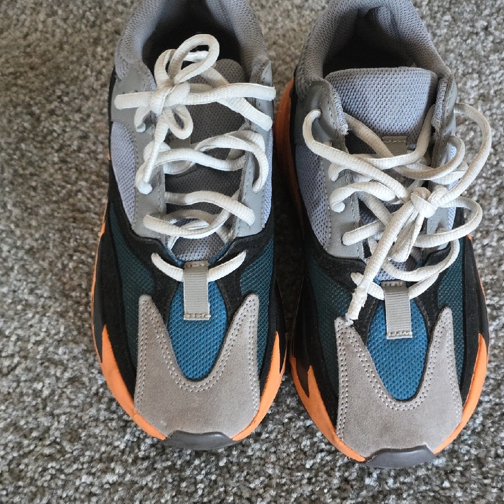 Blue and Gray Sneakers with Modern Design